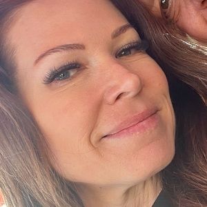 Meet your Posher, Lynette